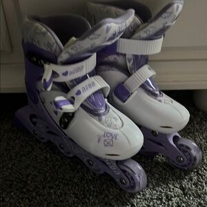 Azon Purple and White Rollerblades